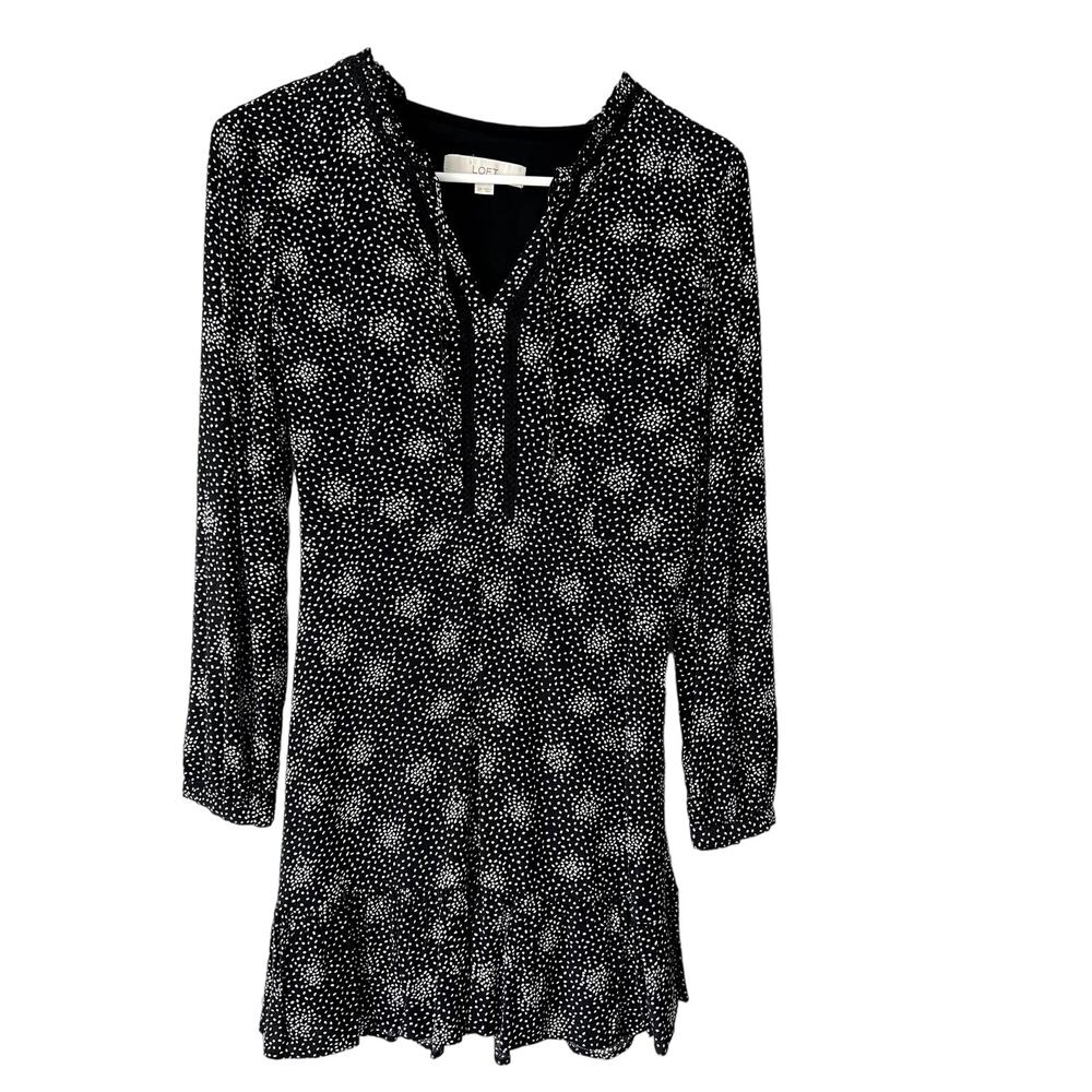 LOFT Women's Petit Mini Dress Long Sleeves Size 2P Black and White